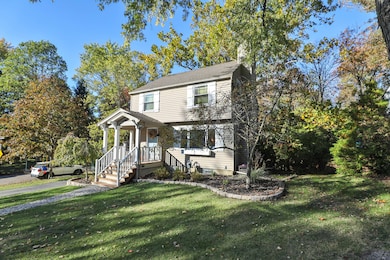 272 Colonial Ave, Worthington, OH 43085 - photo 4