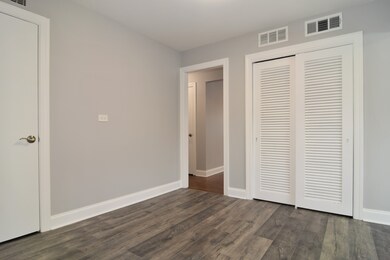 459 N West Ave, Elmhurst, IL 60126 - photo 4