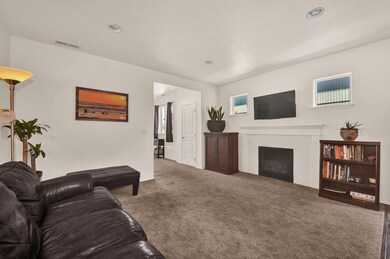 21235 Thornhill Lane-16