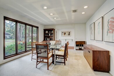 10227 Green Tree Rd, Houston, TX 77042 - photo 6