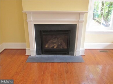 6 Cedar Ave, Conshohocken, PA 19428 - photo 5