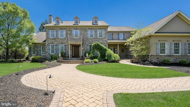 2712 Kent Dr, Doylestown, PA 18902 - photo 2