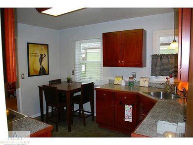 1145 Mitchell Ave, Lansing, MI 48917 - photo 6