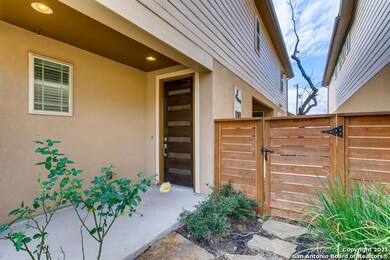 206 Ridgecrest Dr unit 3, San Antonio, TX 78209 - photo 4