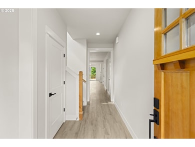 5133 SE Mullan St, Milwaukie, OR 97222 - photo 2