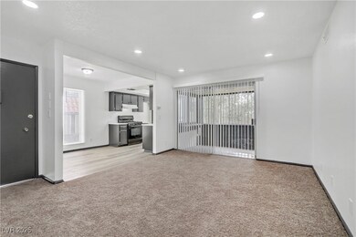 1390 Vegas Valley Dr unit 26, Las Vegas, NV 89169 - photo 5