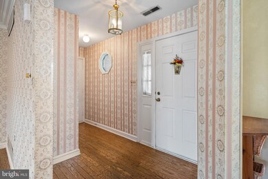 1 Lakebridge Dr, Woodbury, NJ 08096 - photo 5