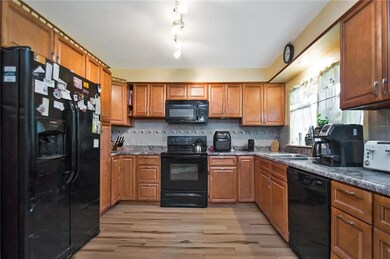 1142 Valley Rd, Tamaqua, PA 18252 - photo 5