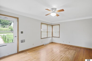 3502 Drexel St, Omaha, NE 68107 - photo 7