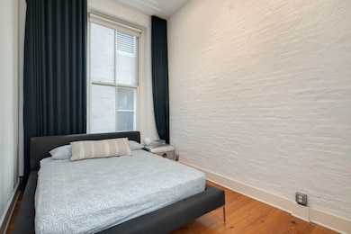 8 Warren St unit 2W, New York, NY 10007 - photo 7