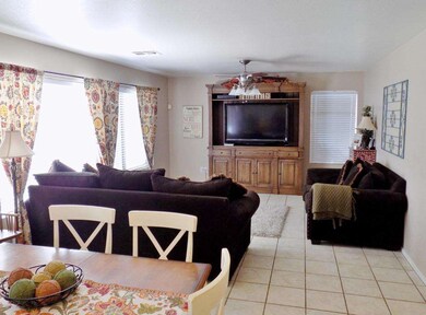Family Room (2)