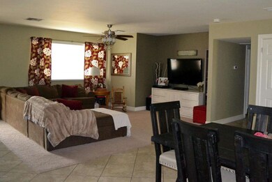 Living room 2
