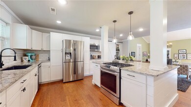 940 NW B St, Bentonville, AR 72712 - photo 5