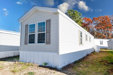 3040 Cranberry Hwy unit 32, East Wareham, MA 02538 - photo 3