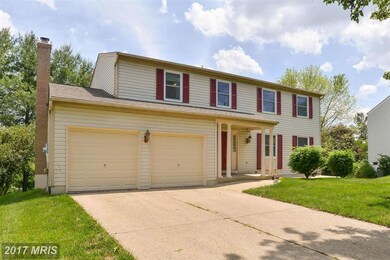 20361 Watkins Meadow Dr, Germantown, MD 20876 - photo 2