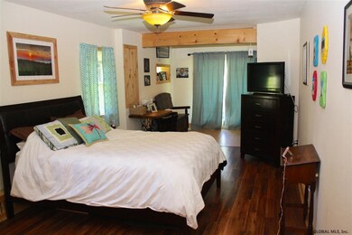 5 Weiser St, Glenmont, NY 12077 - photo 5