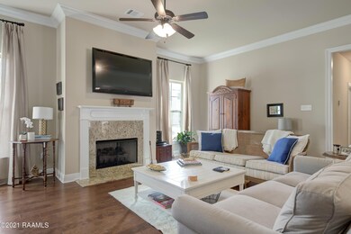101 Briar Leaf -4