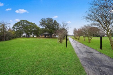 16820 Cochran Rd, Waller, TX 77484 - photo 2