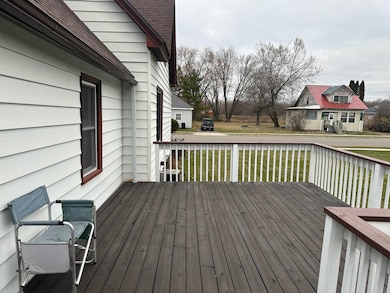 407 E 5th St, Owen, WI 54460 - photo 5