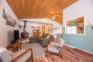 16915 Indio Rd, Bend, OR 97707 - photo 3