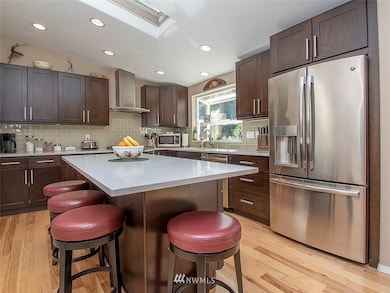 8528 207th St SW, Edmonds, WA 98026 - photo 3