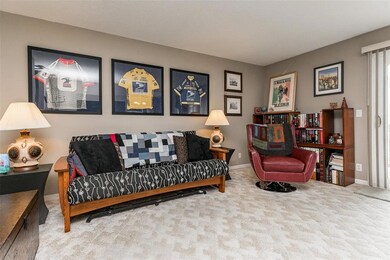 6113 Greenbriar Ln SW unit D, Cedar Rapids, IA 52404 - photo 6