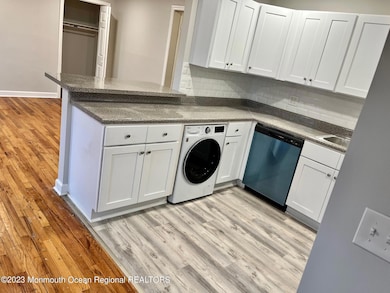 119 Morristown Rd unit 322A, Matawan, NJ 07747 - photo 4