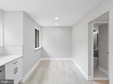 15250 Lodge Terrace, Woodbridge, VA 22191 - photo 4