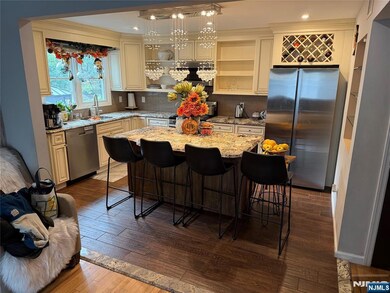 102 Kossuth St unit 1, Wallington, NJ 07057 - photo 7