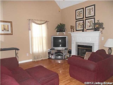 8503 Tiffany Brooke Ct, Louisville, KY 40228 - photo 3