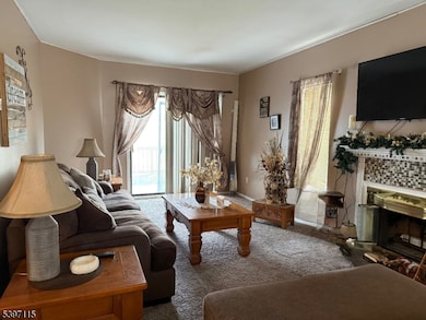 39 Overlook Dr, Hackettstown, NJ 07840 - photo 7