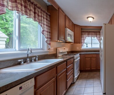 97 Prospect Street Extension, Westfield, MA 01085 - photo 7