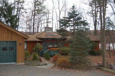 117 Basswood Ln E, Hawley, PA 18428 - photo 3