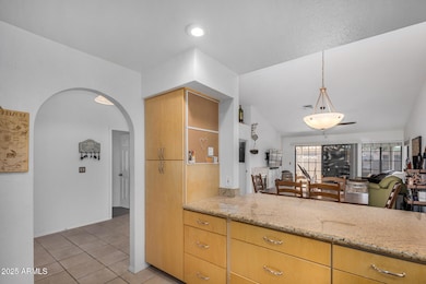 91 W Calle de Arcos, Tempe, AZ 85284 - photo 5