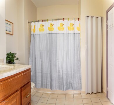 125 Skyline Dr, Staten Island, NY 10304 - photo 5