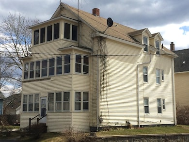 9 Pine St, Dudley, MA 01571 - photo 2