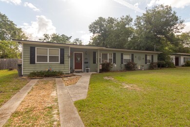 527 Oglethorpe Rd, Jacksonville, FL 32216 - photo 2
