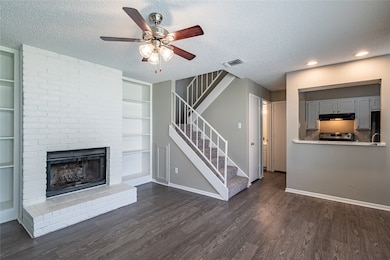 806 Treadwell Ct unit 804A, Hurst, TX 76053 - photo 5