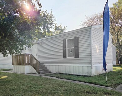 115 SE Willow Way St, Topeka, KS 66609 - photo 6