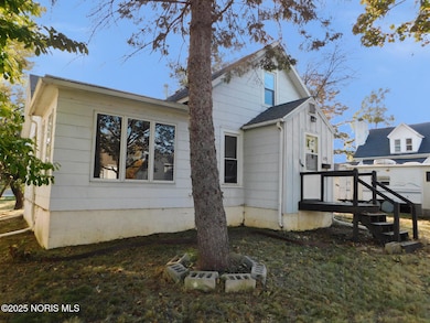 509 S Lynn St, Bryan, OH 43506 - photo 4