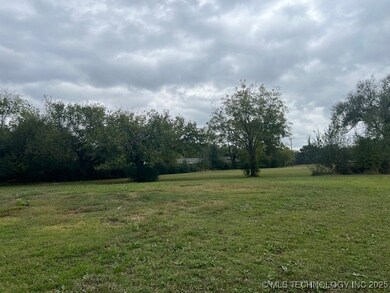 000 W N, Checotah, OK 74426 - photo 5