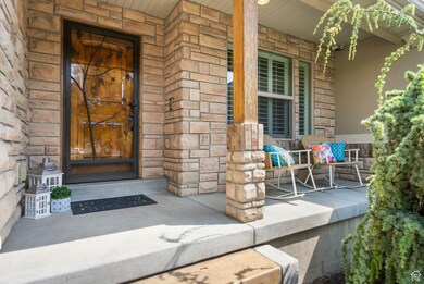 3028 W Wilkins Peak Ct, South Jordan, UT 84095 - photo 6