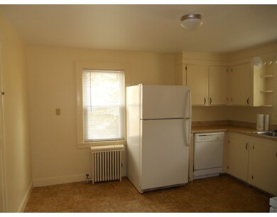 60 Mount Pleasant St, Milford, MA 01757 - photo 3