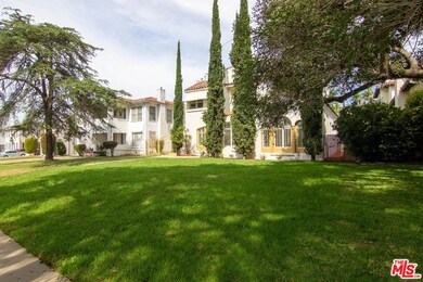 2139 Wellington Rd, Los Angeles, CA 90016 - photo 3