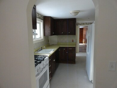 8 Scales Ln unit 1, Townsend, MA 01469 - photo 7