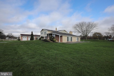 28254 Gaunts Bridge Rd, Columbus, NJ 08022 - photo 3