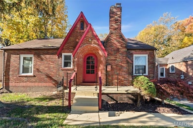 1825 S New Florissant Rd, Florissant, MO 63031 - photo 2