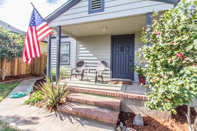 2236 California St, Redding, CA 96001 - photo 7