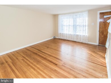 4437 Garden St, Philadelphia, PA 19137 - photo 2