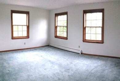 13 Riverview Cir, Litchfield, NH 03052 - photo 6